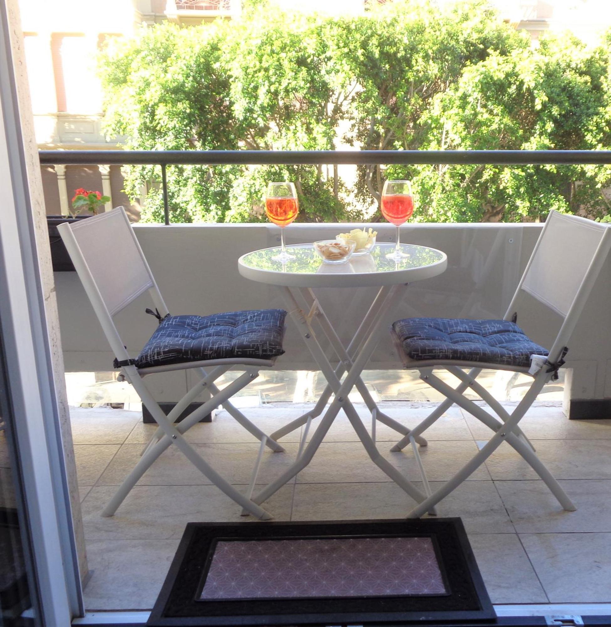 Chloe'S Rooms Cagliari Exterior photo