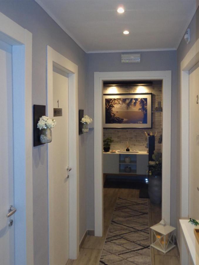 Chloe'S Rooms Cagliari Exterior photo